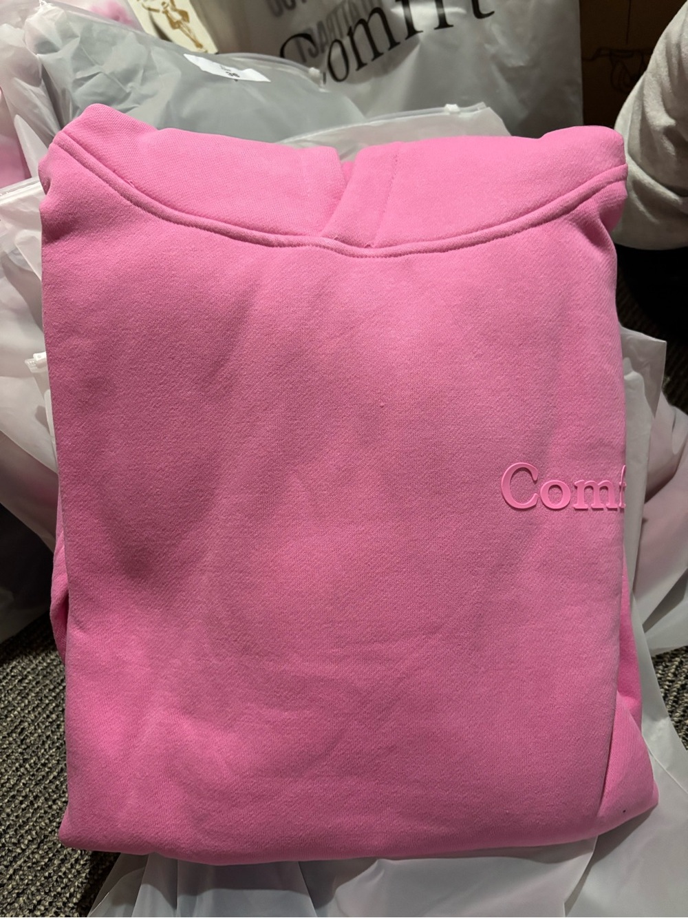 Minimalist hoodie sorbet